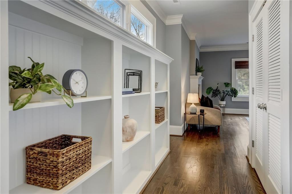 105 N 4th Avenue