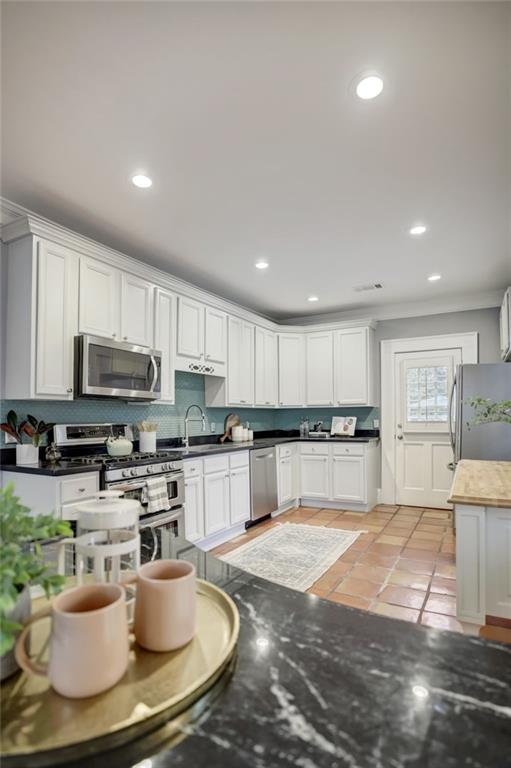 105 N 4th Avenue