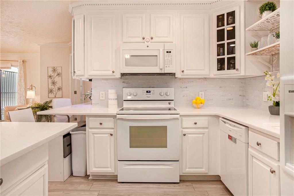 2100 Habersham Marina Road Unit 203D