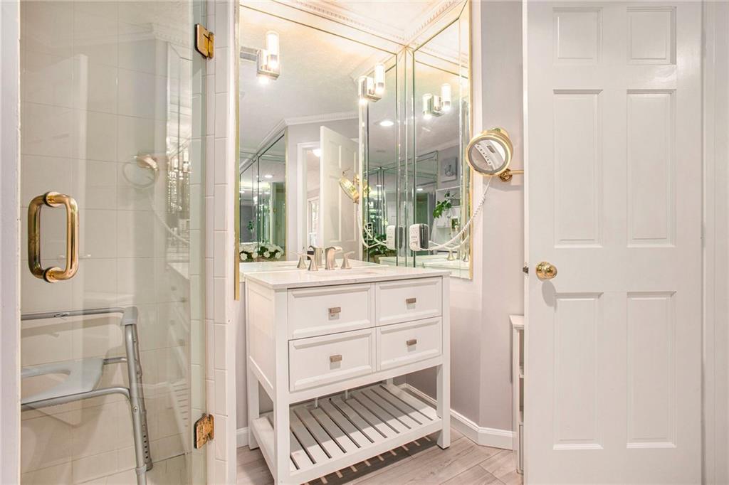 2100 Habersham Marina Road Unit 203D
