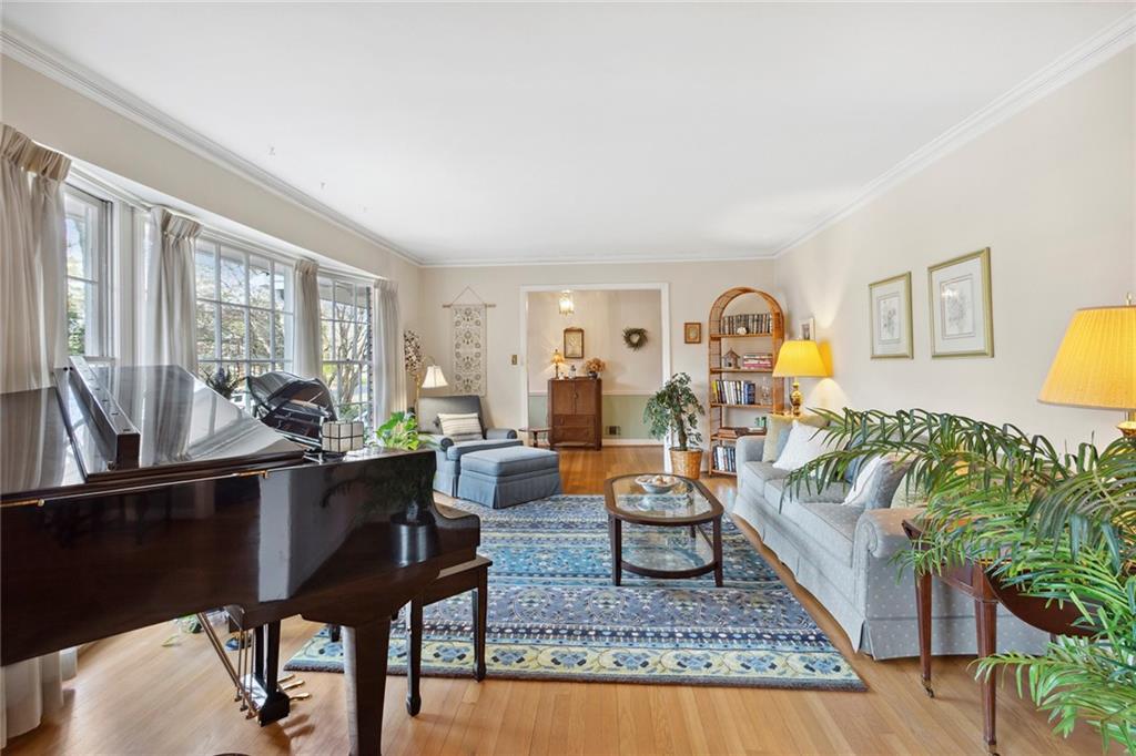 695 Starlight Drive