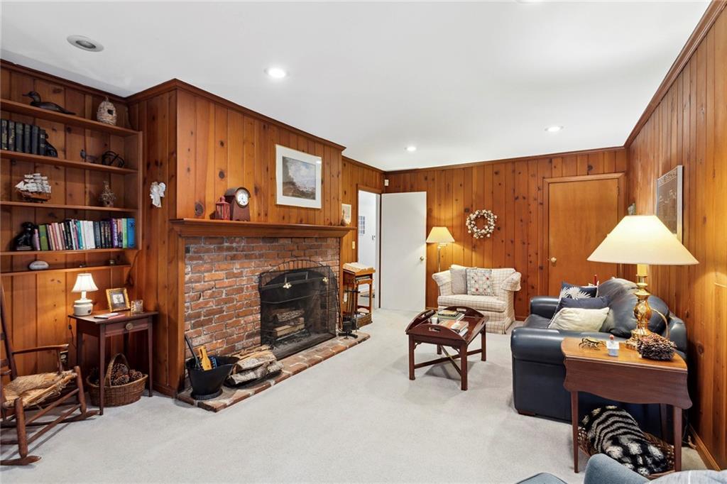695 Starlight Drive
