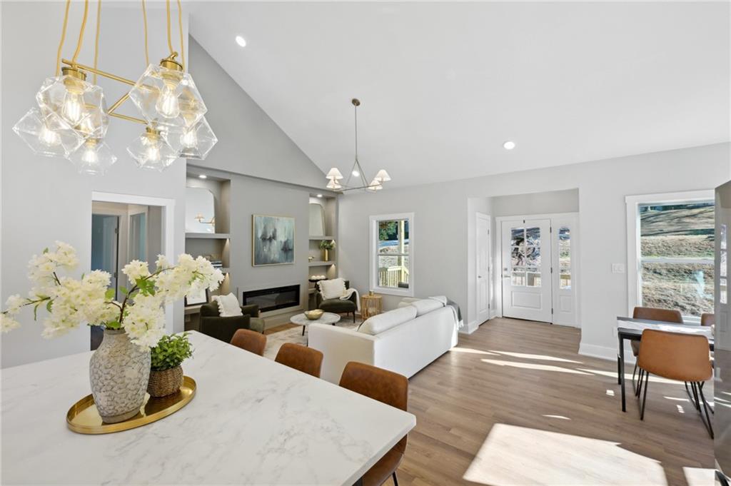 786 Sunnybrook Drive