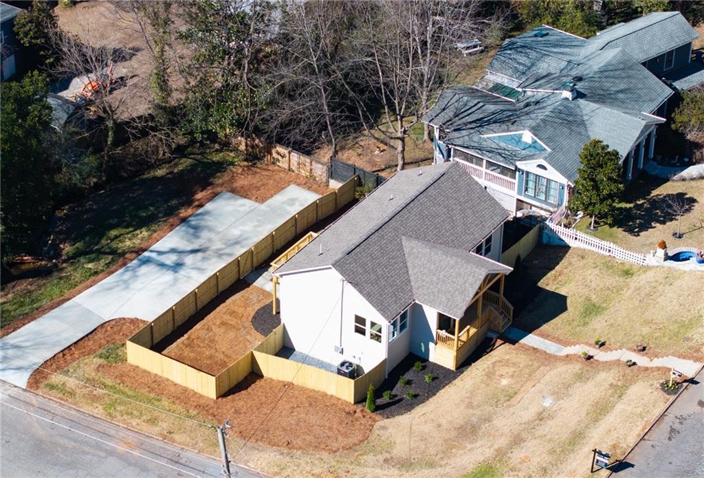 786 Sunnybrook Drive