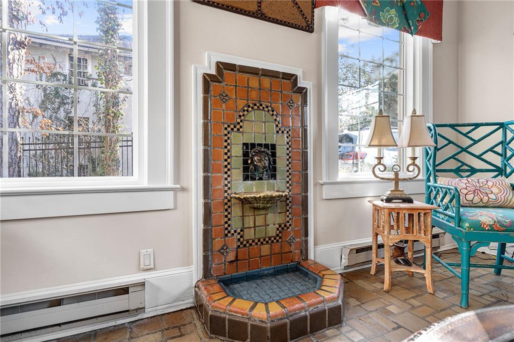 281 W Paces Ferry Road NW