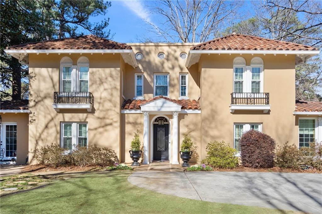 281 W Paces Ferry Road NW