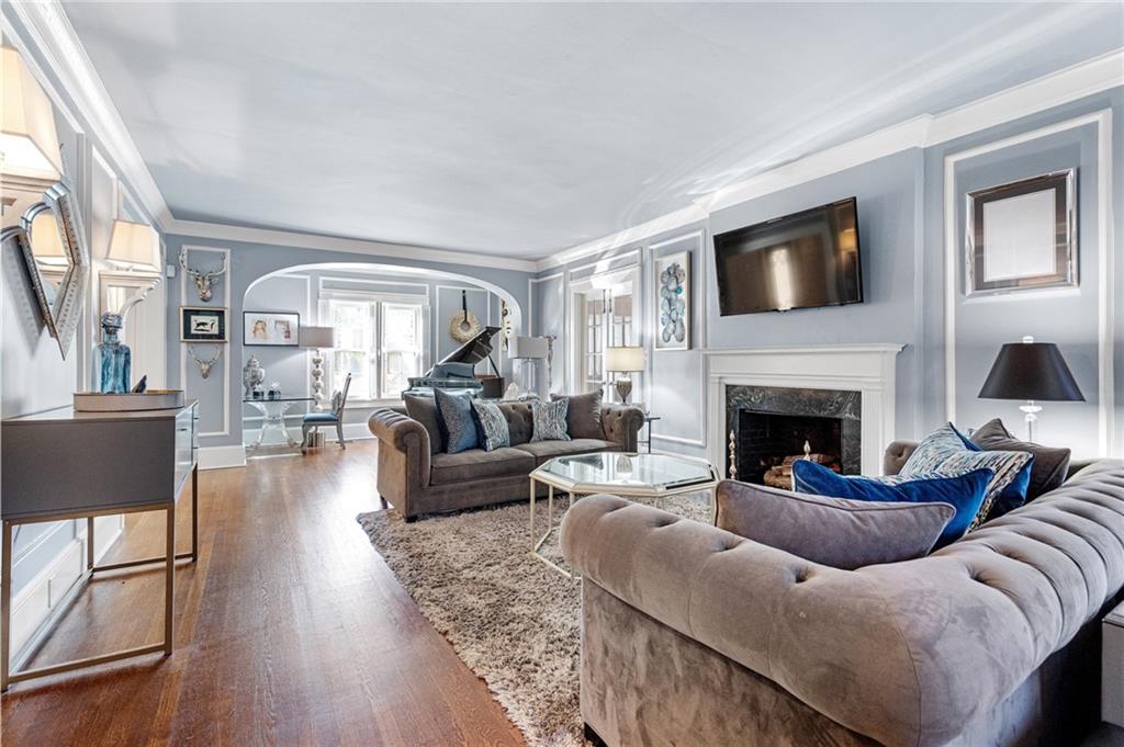 281 W Paces Ferry Road NW