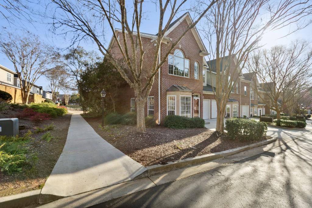 1007 Lexington Drive