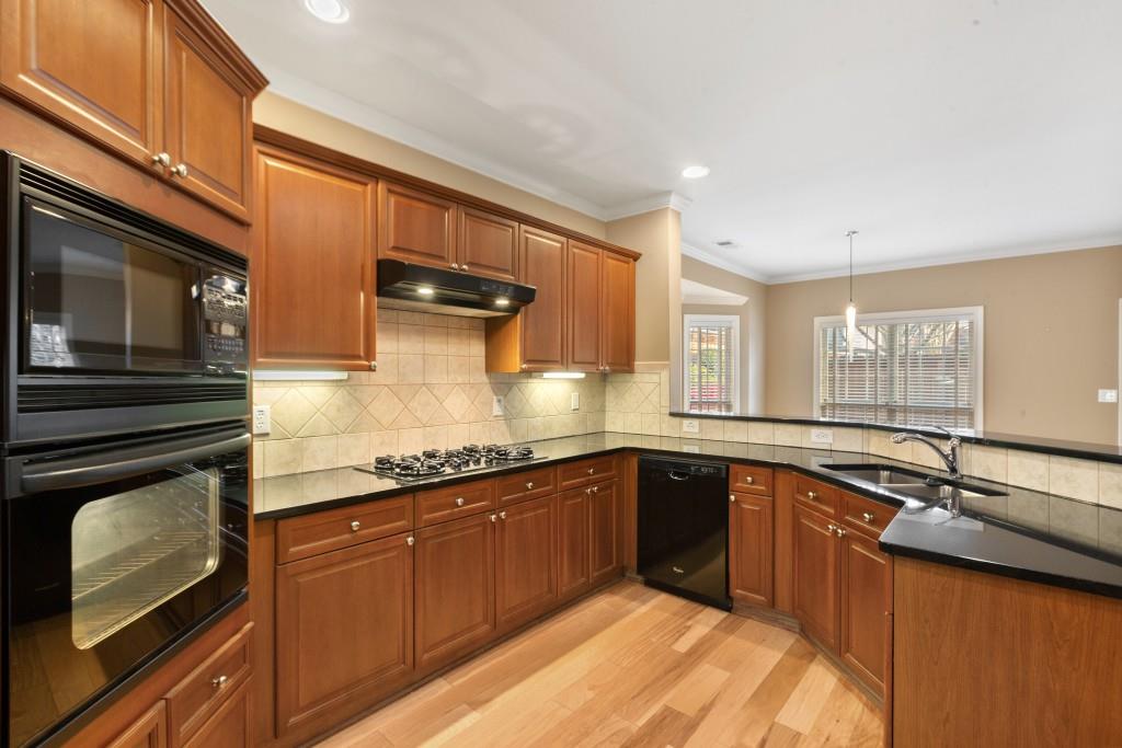 1007 Lexington Drive