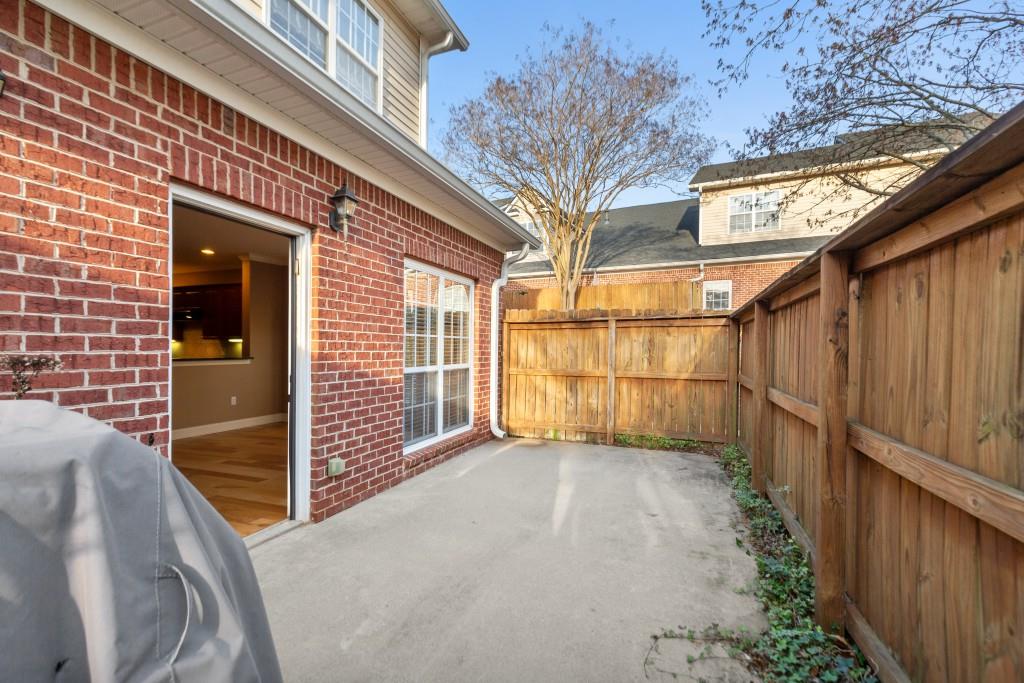 1007 Lexington Drive