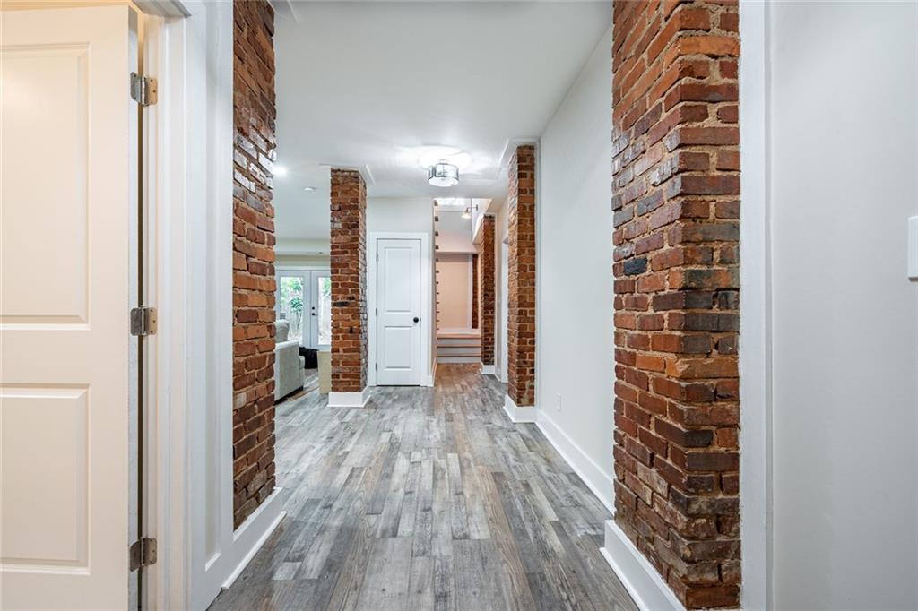 490 Waldo Street SE