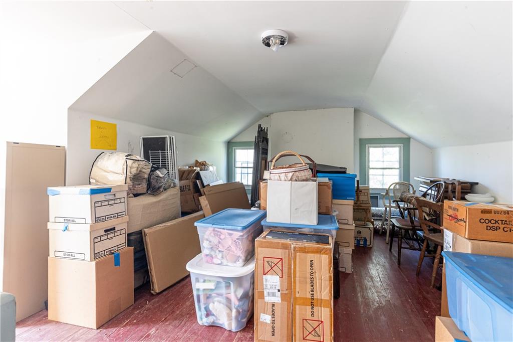 108 W Wesley Road NW
