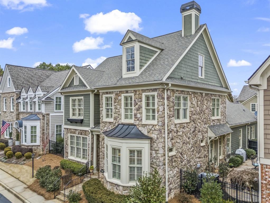 900 Grey Village Court