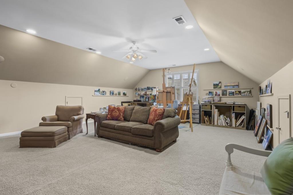 900 Grey Village Court