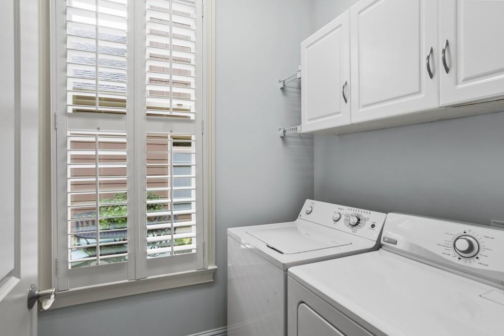900 Grey Village Court