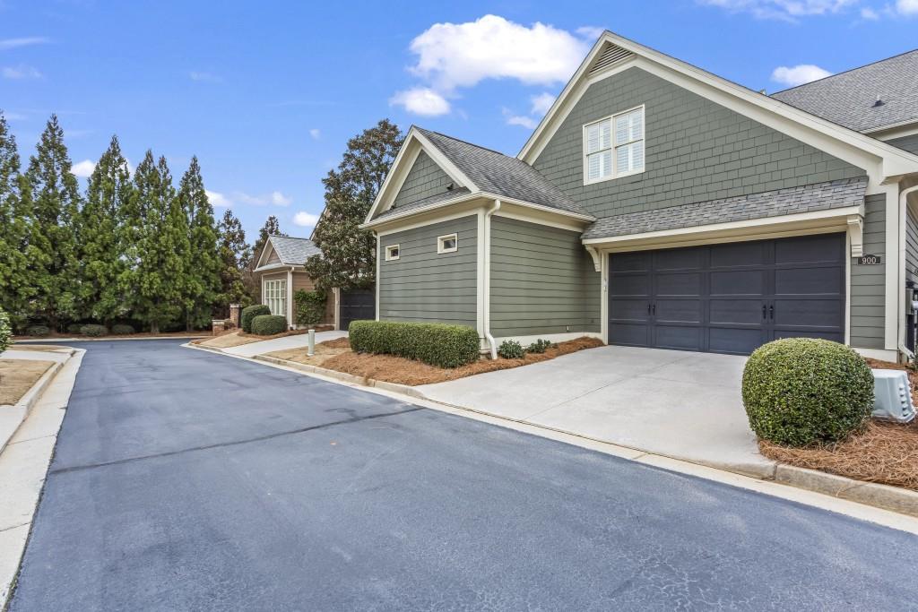 900 Grey Village Court