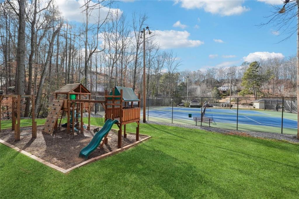 5280 MILL RUN Drive