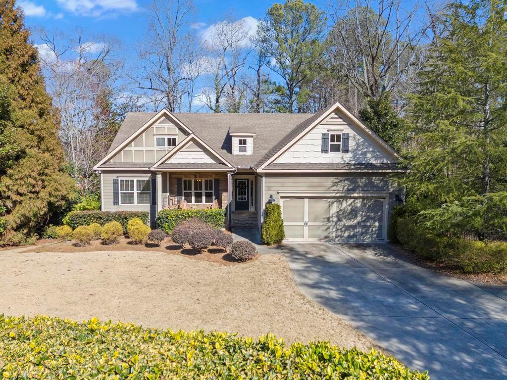 2095 E Roxboro Road NE