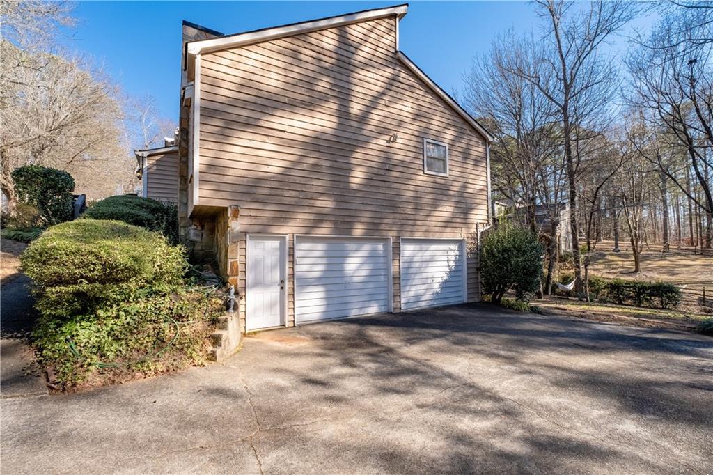 2749 Tritt Springs Drive NE