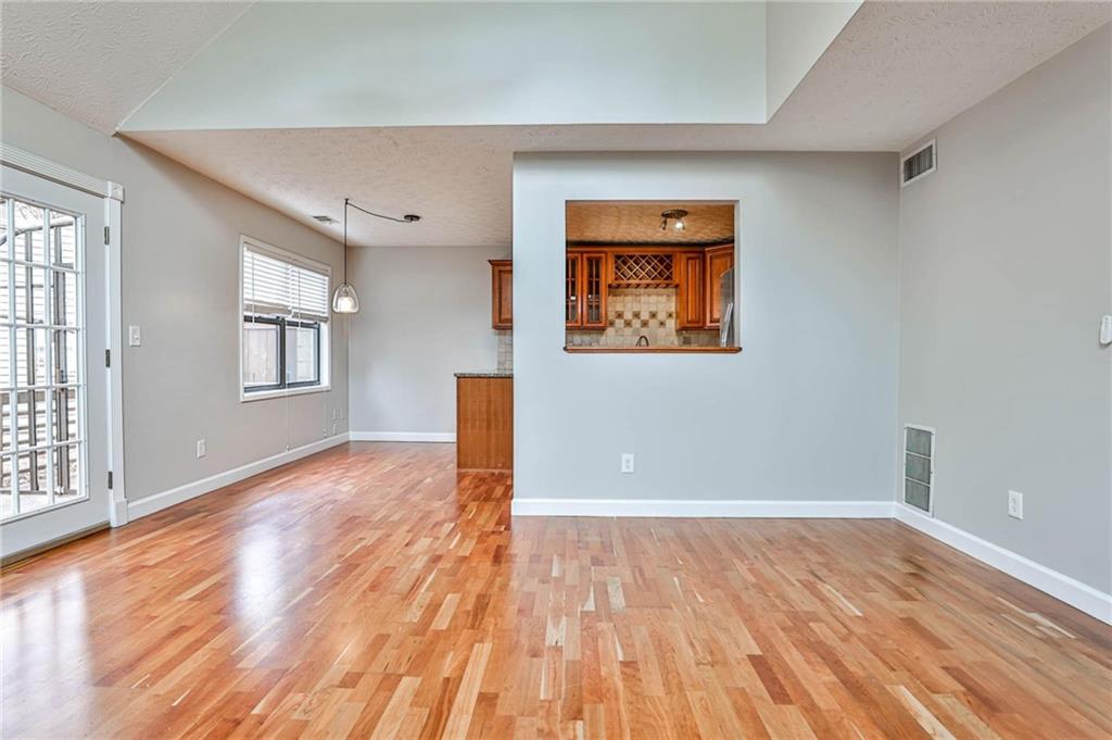 338 Hillcrest Avenue Unit A