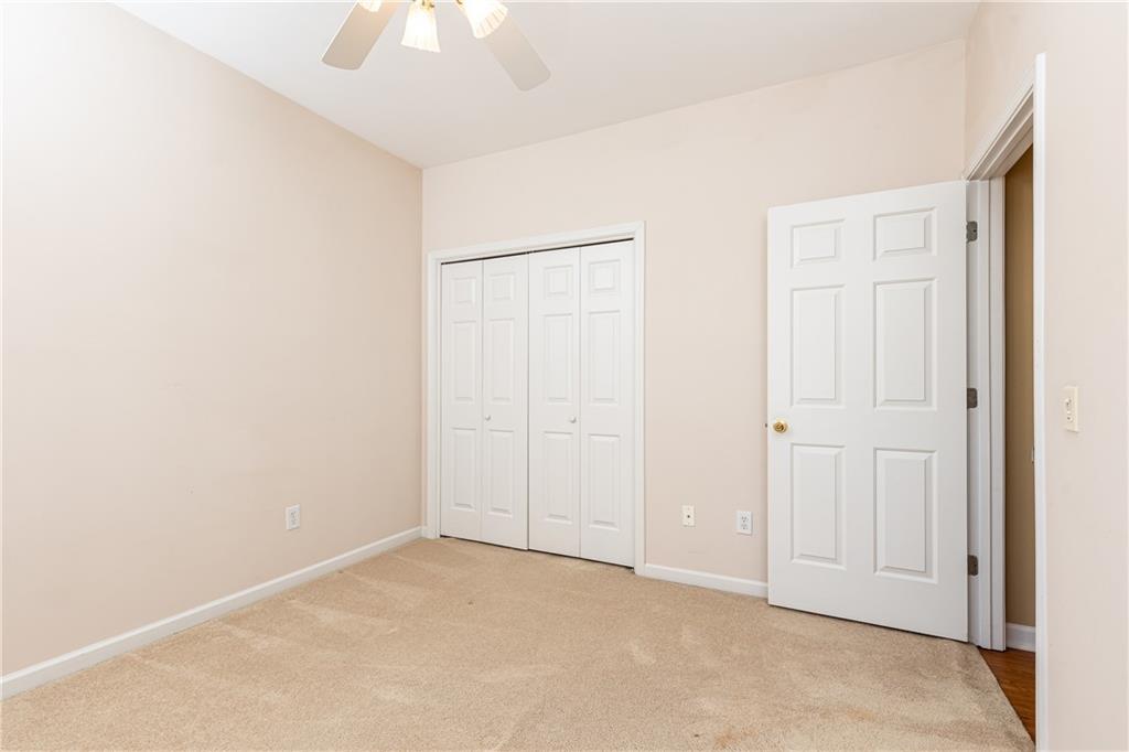 207 Holly Chase Court