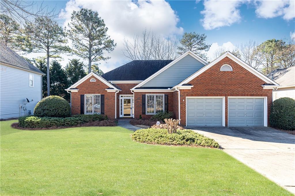 207 Holly Chase Court