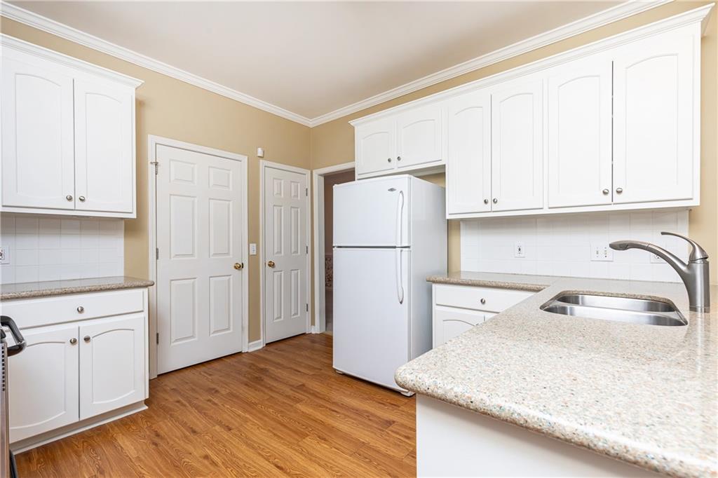 207 Holly Chase Court