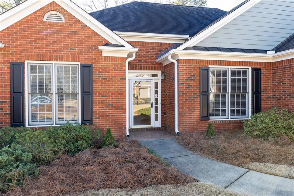 207 Holly Chase Court