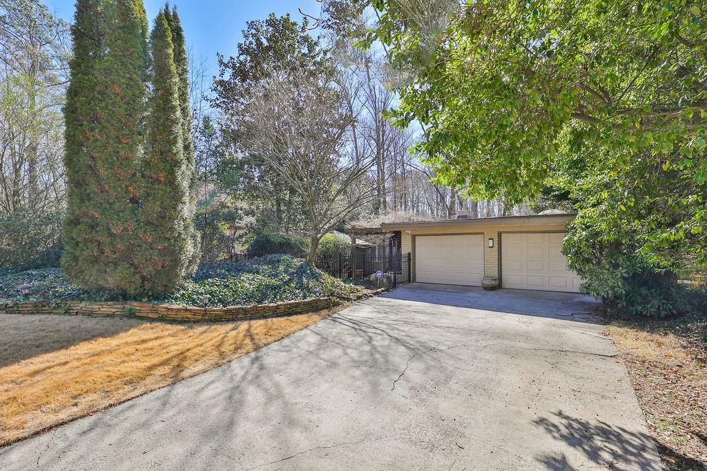 1477 Bubbling Creek Road NE