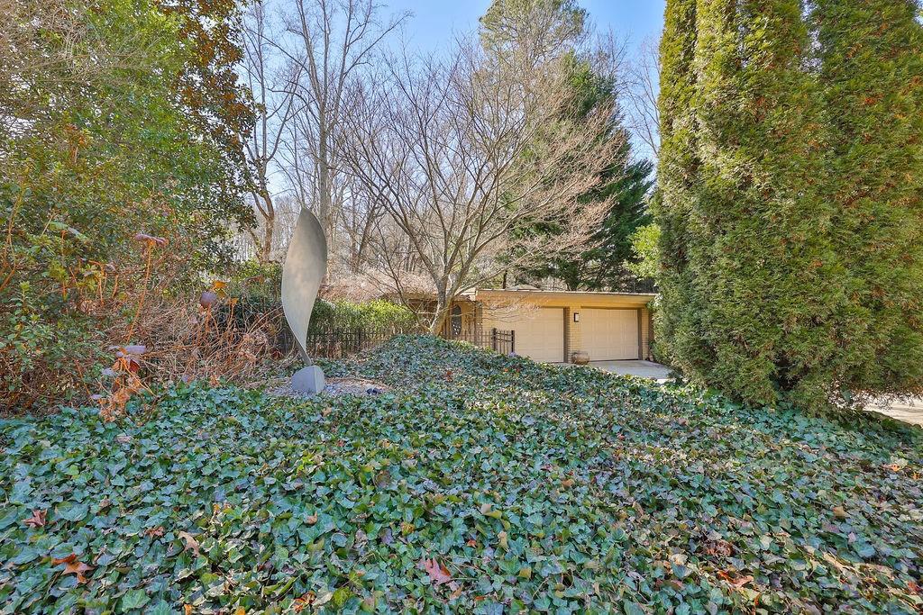 1477 Bubbling Creek Road NE