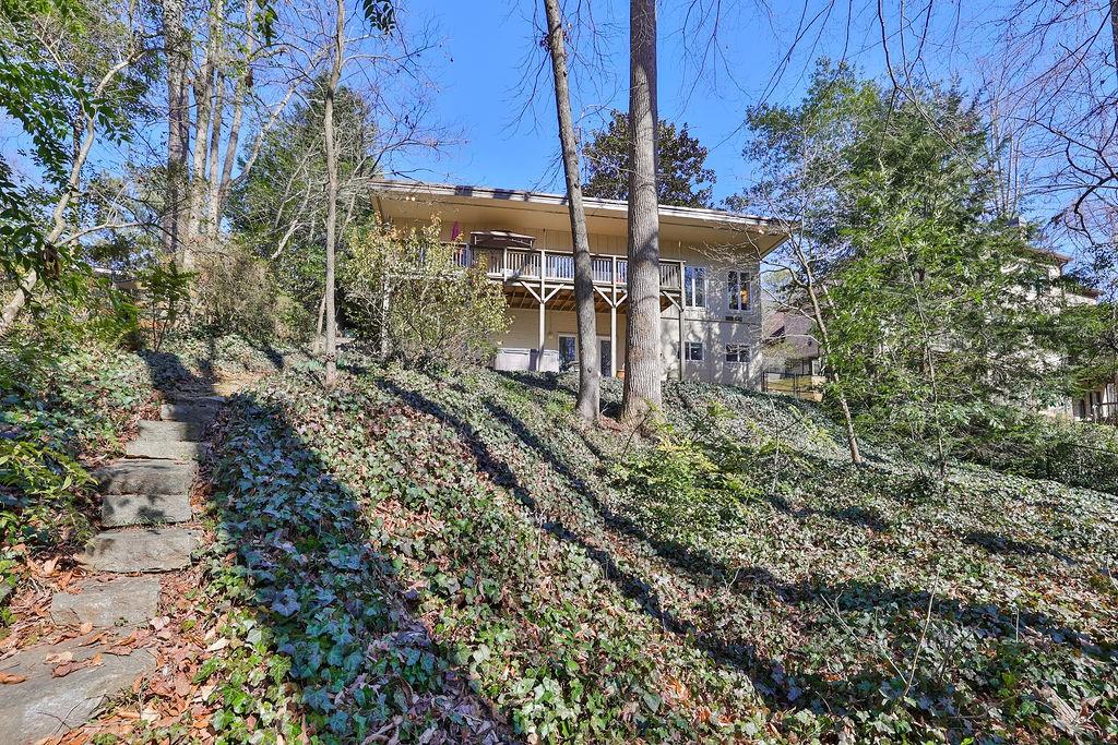 1477 Bubbling Creek Road NE