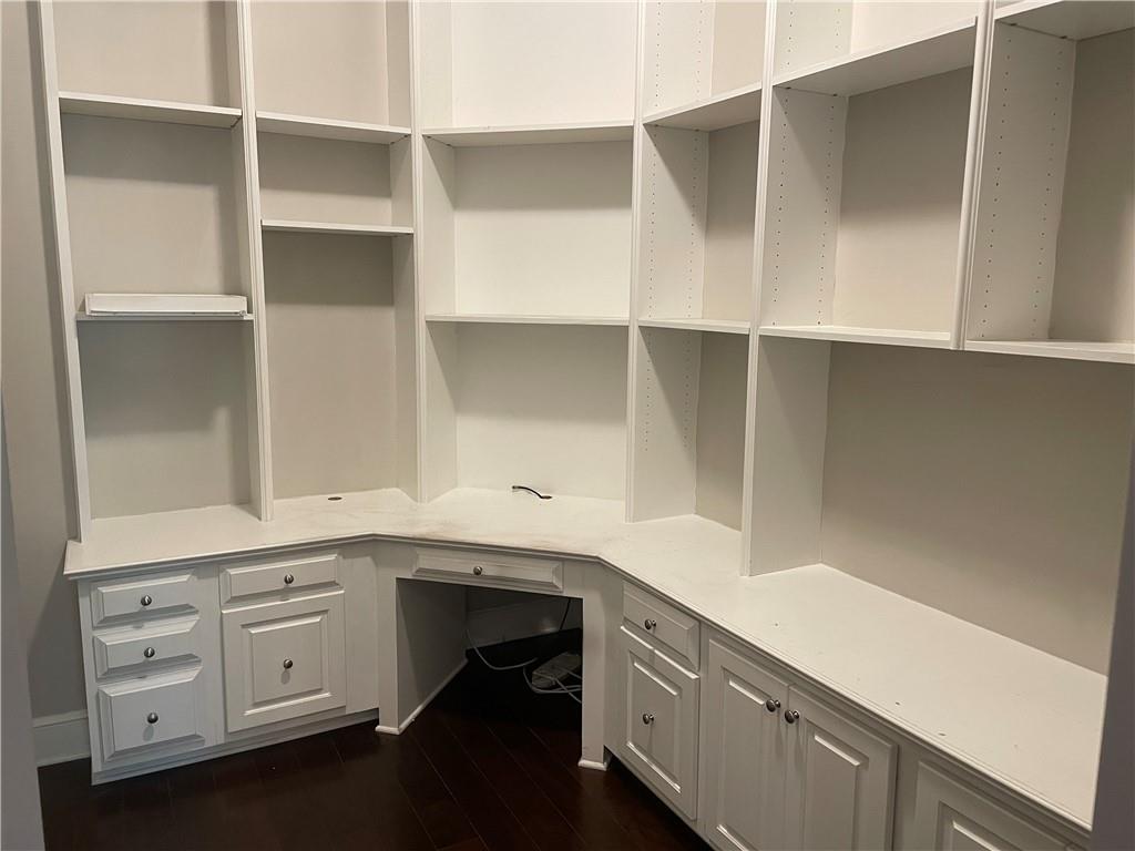 4805 Ivy Ridge Drive Unit 402
