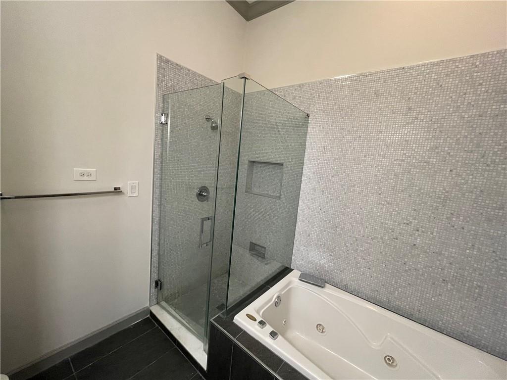 4805 Ivy Ridge Drive Unit 402