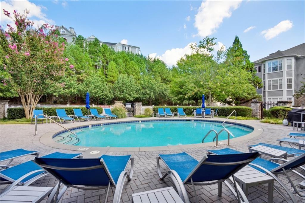4100 Paces Walk SE Unit 2304