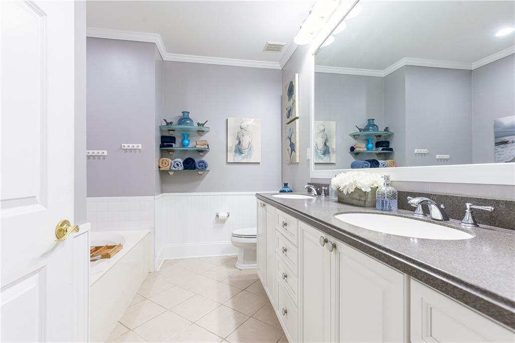 4100 Paces Walk SE Unit 2304