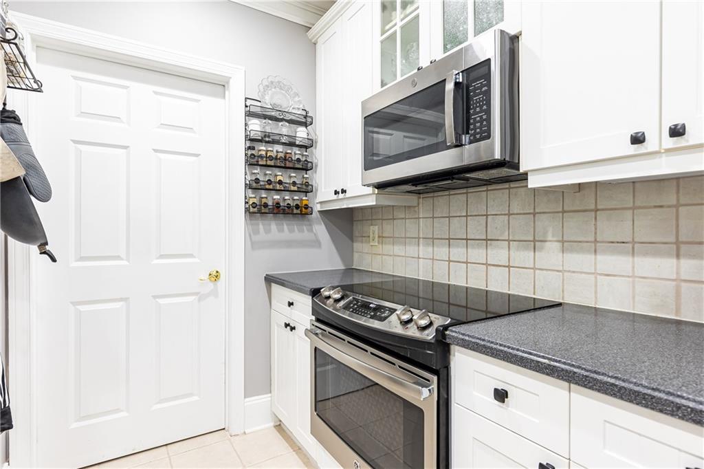 4100 Paces Walk SE Unit 2304