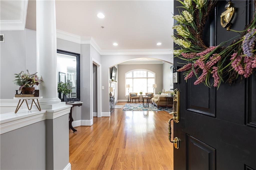 4100 Paces Walk SE Unit 2304
