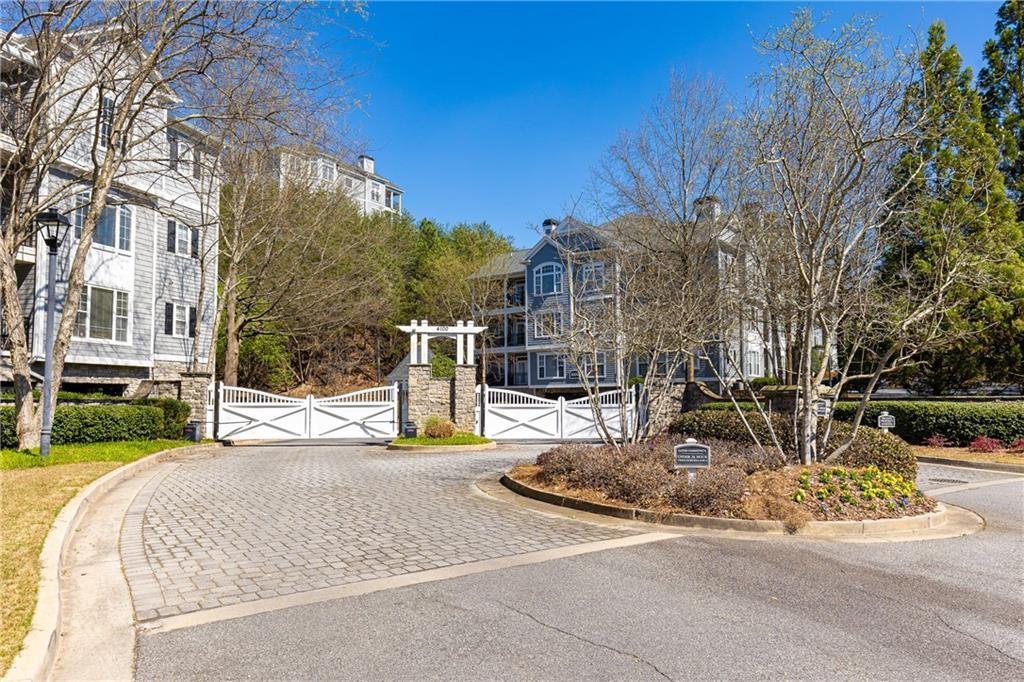 4100 Paces Walk SE Unit 2304