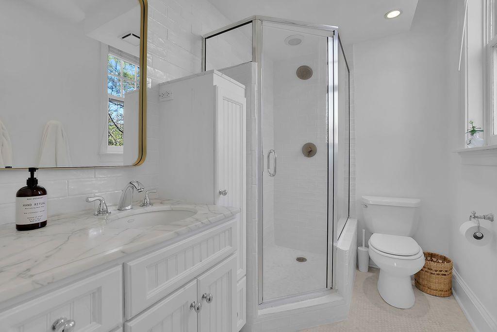 2840 Peachtree Road NW Unit 411