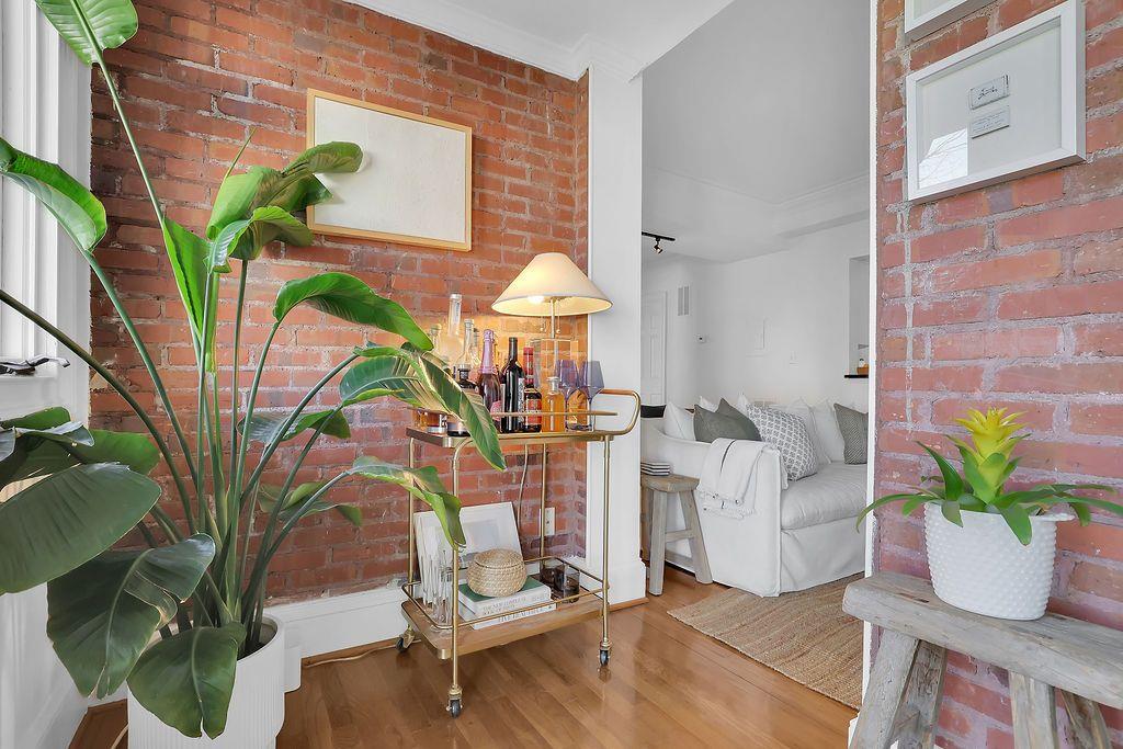 2840 Peachtree Road NW Unit 411