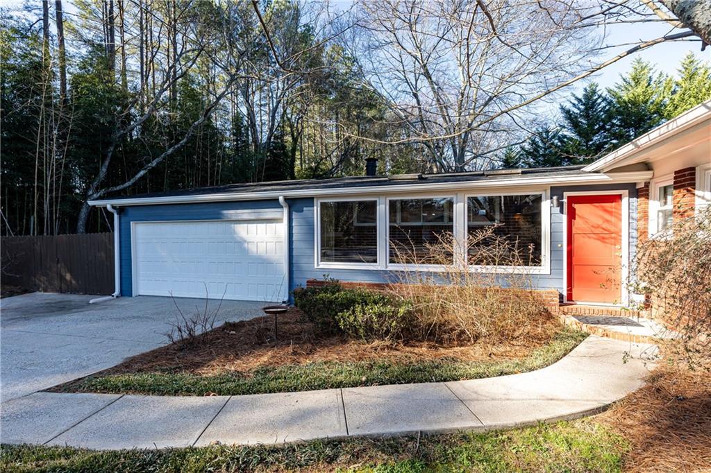 592 Little Road SE