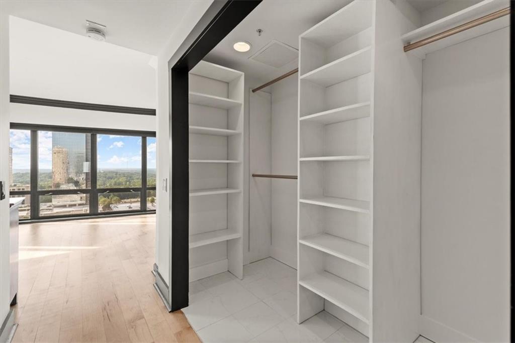 3475 Oak Valley Road NE Unit 1720