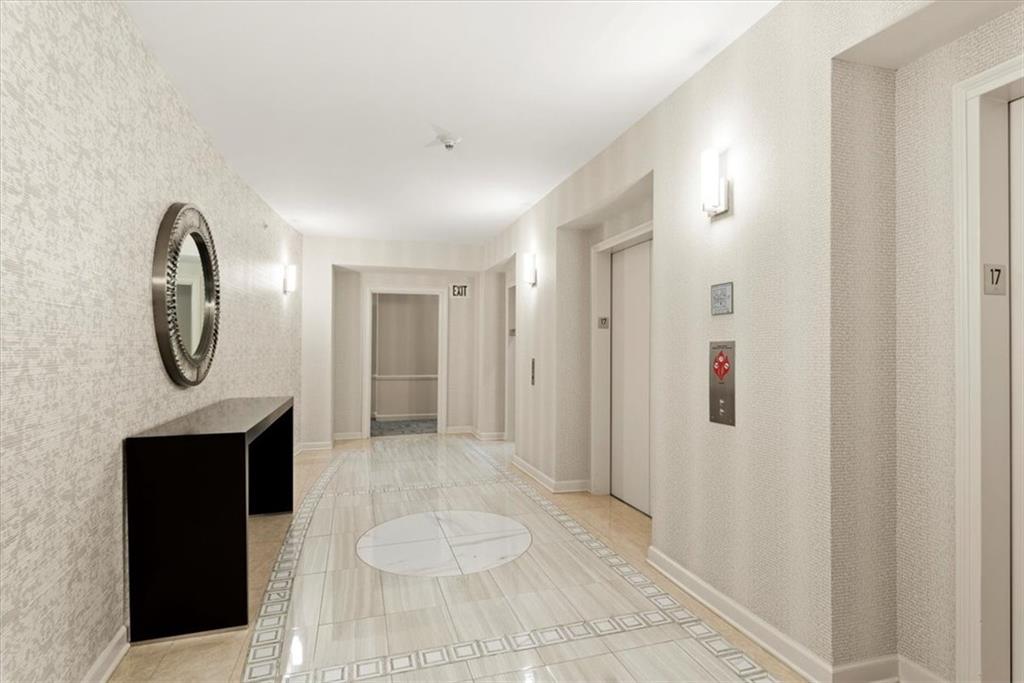 3475 Oak Valley Road NE Unit 1720