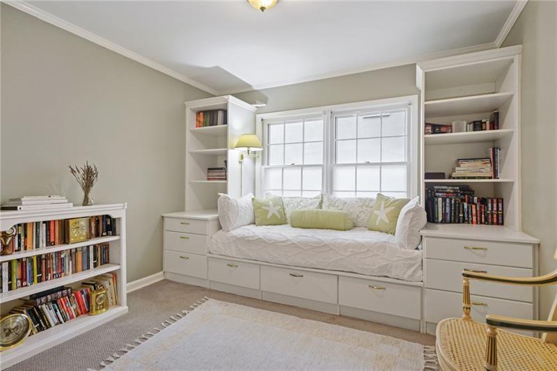 319 Broadland Road NW