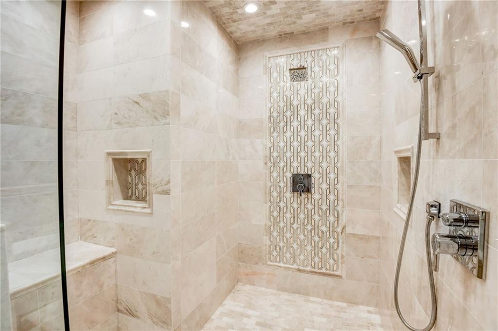 4616 Vista Ridge Lane