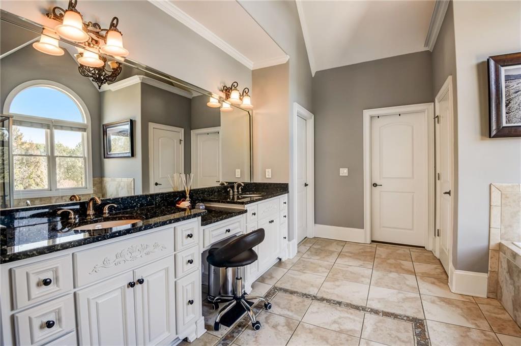 4616 Vista Ridge Lane