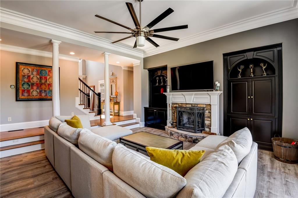 4616 Vista Ridge Lane