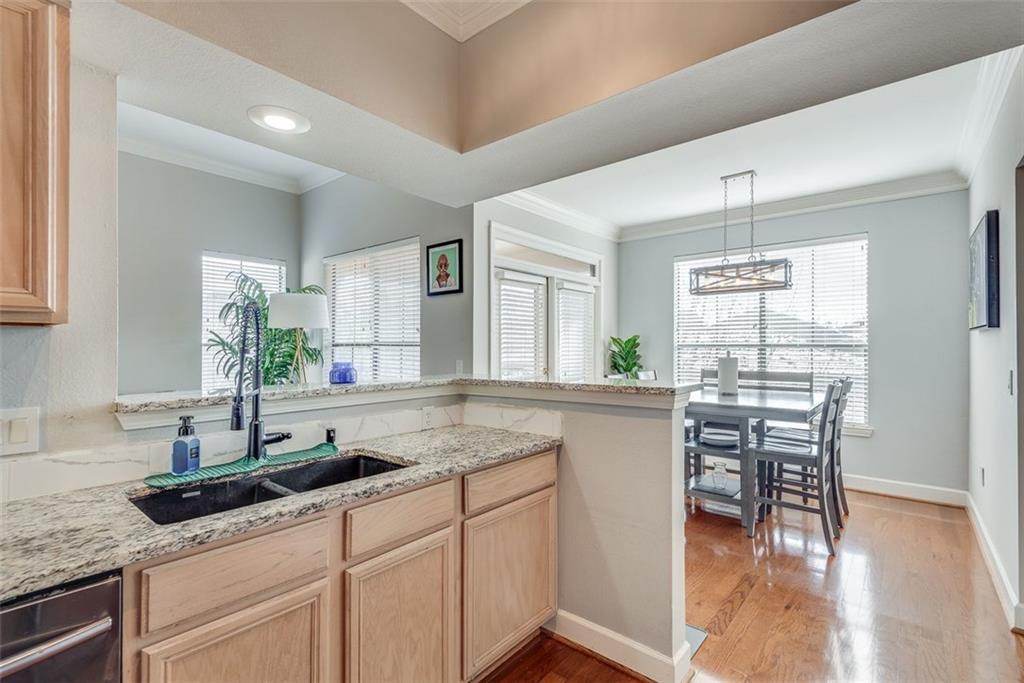 3777 Peachtree Road NE Unit 1037