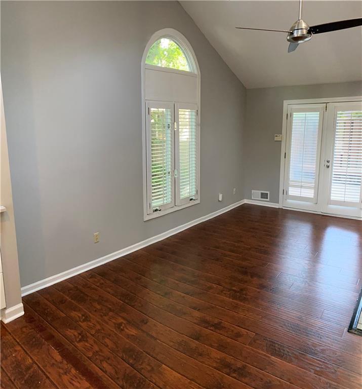 894 Piedmont Avenue NE