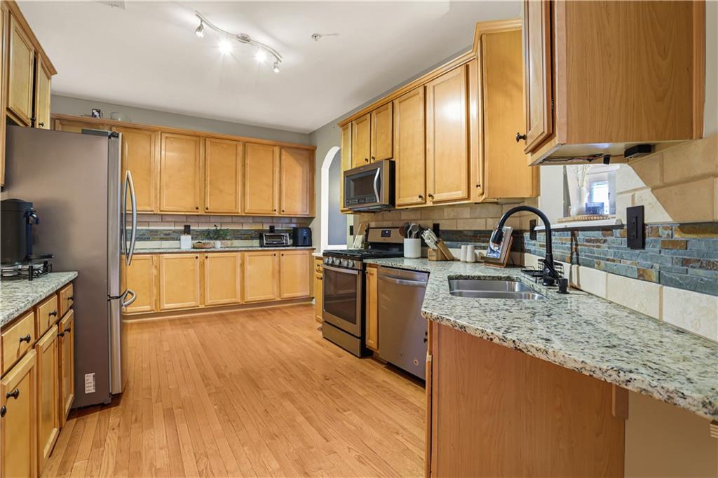 1272 Brownstone Drive Unit 14